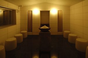 女性専用塩サウナのご紹介 宮前平源泉 湯けむりの庄